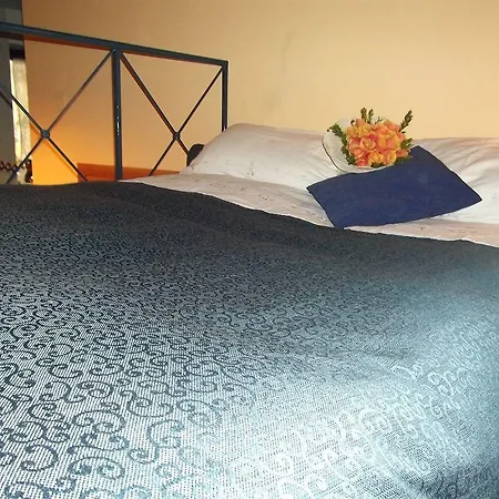 Bed and Breakfast Le Casette Di Lu 2*