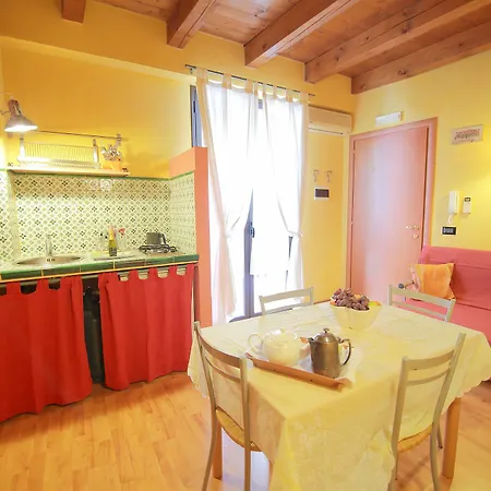 Bed and Breakfast Le Casette Di Lu