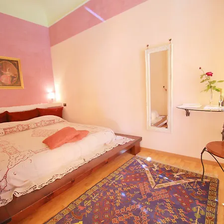 Le Casette Di Lu Bed and Breakfast 2*