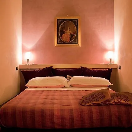 Bed & Breakfast Le Casette Di Lu 4*