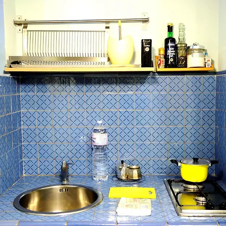 Le Casette Di Lu Bed and breakfast 4*