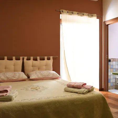 Couette-café Le Casette Di Lù 4*