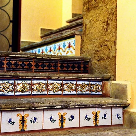 Bed & Breakfast Le Casette Di Lu 4*